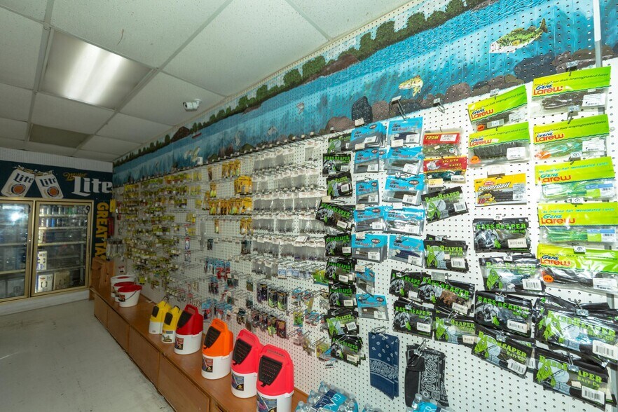 More Photos Of 784 E State Highway 215, Dadeville Self Storage For Sale