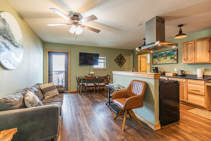 More Photos Of 102 Mexican ave, Cloudcroft Apartments For Sale