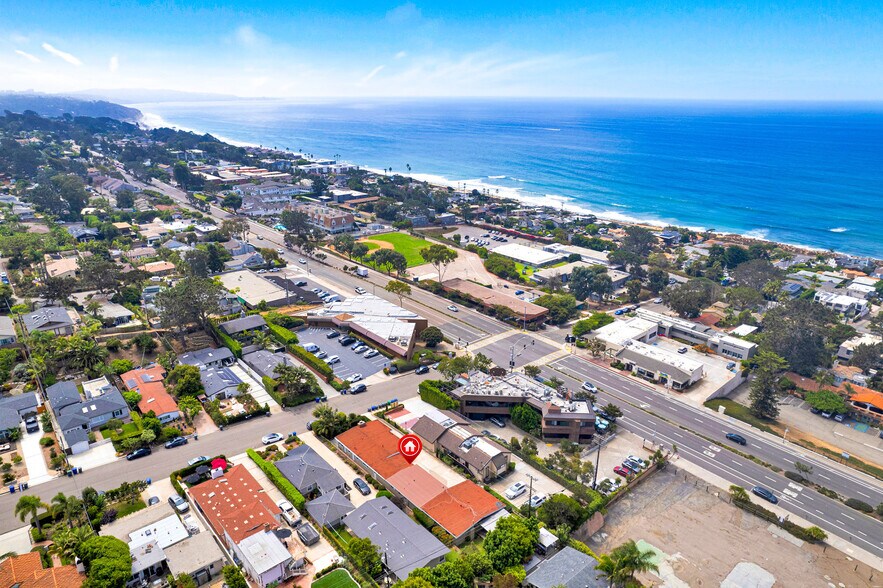 Primary Photo Of 330 9th St, Del Mar Apartments For Sale