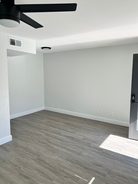More Photos Of 2936 N 39th St, Phoenix Apartments For Sale