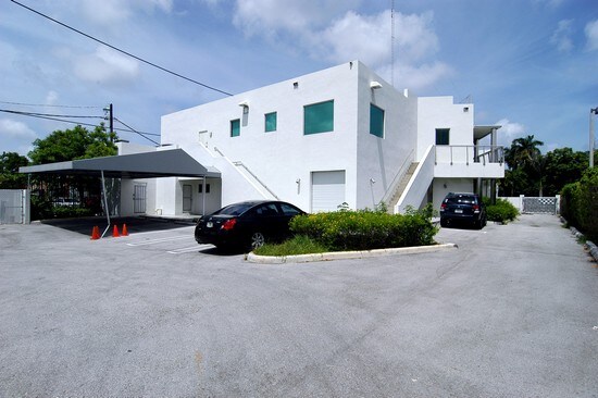 More Photos Of 5020 Biscayne Blvd, Miami Movie Radio TVStudio For Sale