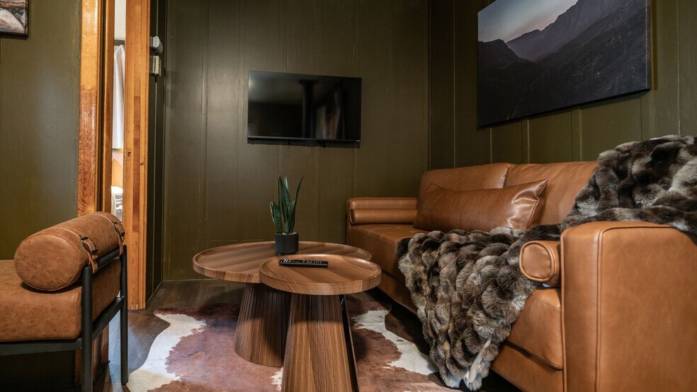 More Photos Of 9440 AZ-89A, Sedona Hotel For Sale