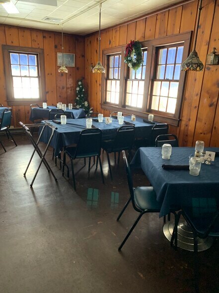 More Photos Of 6053 Rock Falls Rd, Luxemburg Restaurant For Sale