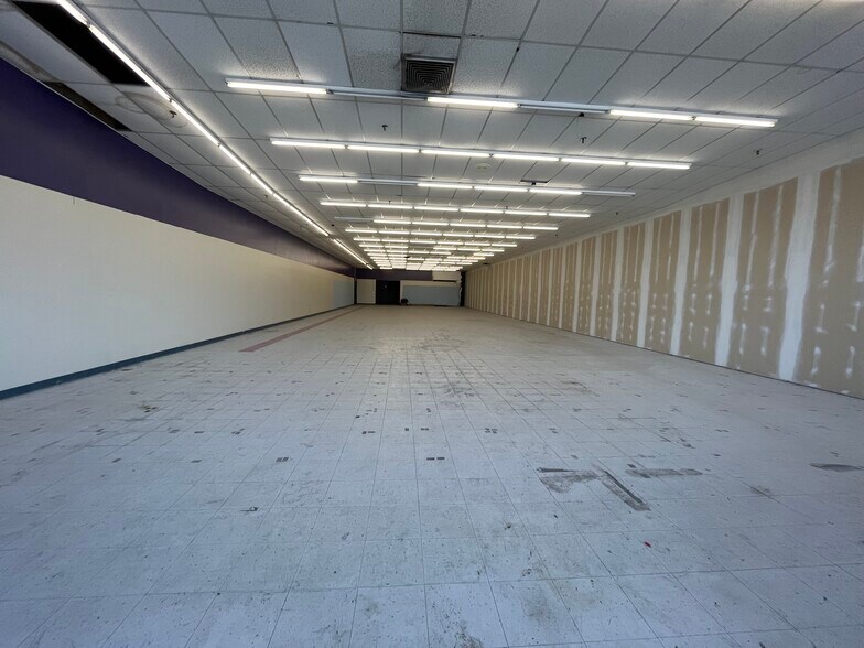 More Photos Of 1020 Bald Hill Rd, Warwick Unknown For Lease