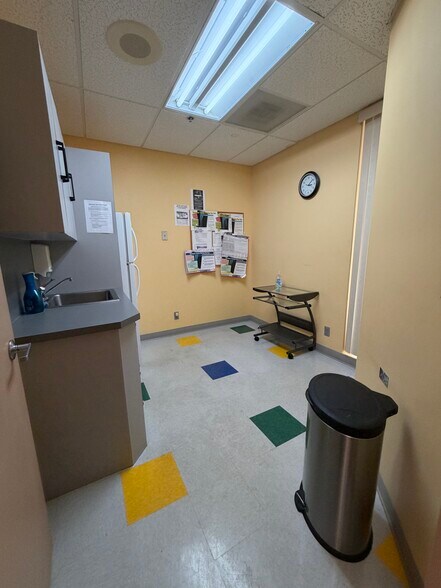 More Photos Of 13005 Southern Blvd, Loxahatchee Medical For Sale