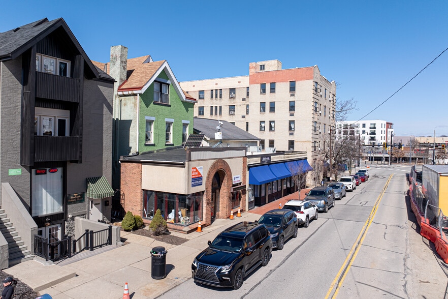 More Photos Of 236 Shady Ave, Pittsburgh Apartments For Lease