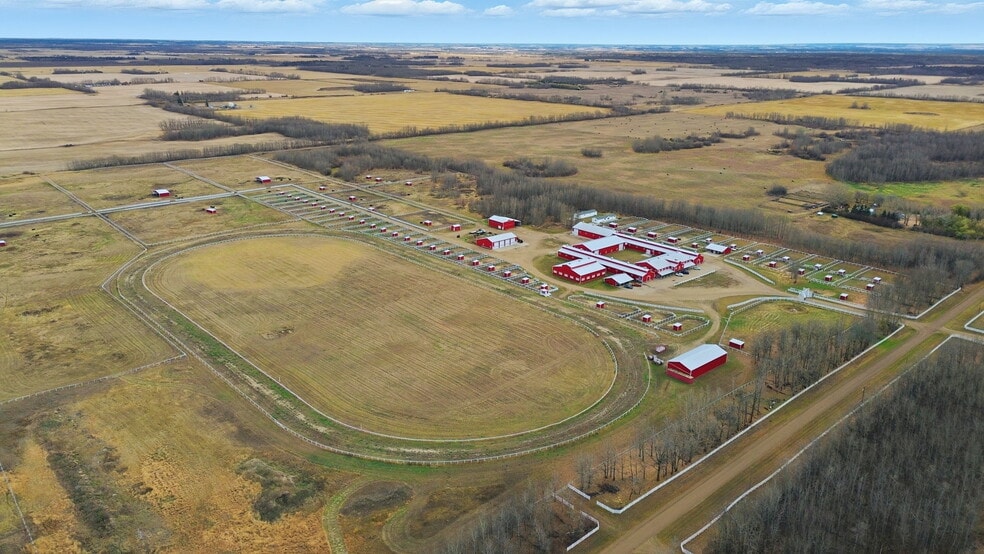 More Photos Of 58117 Range 211 Rd, Redwater Specialty For Sale