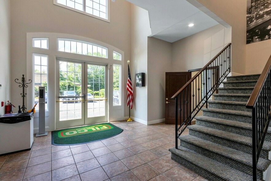 More Photos Of 161 Mckinley St, Closter Office For Sale