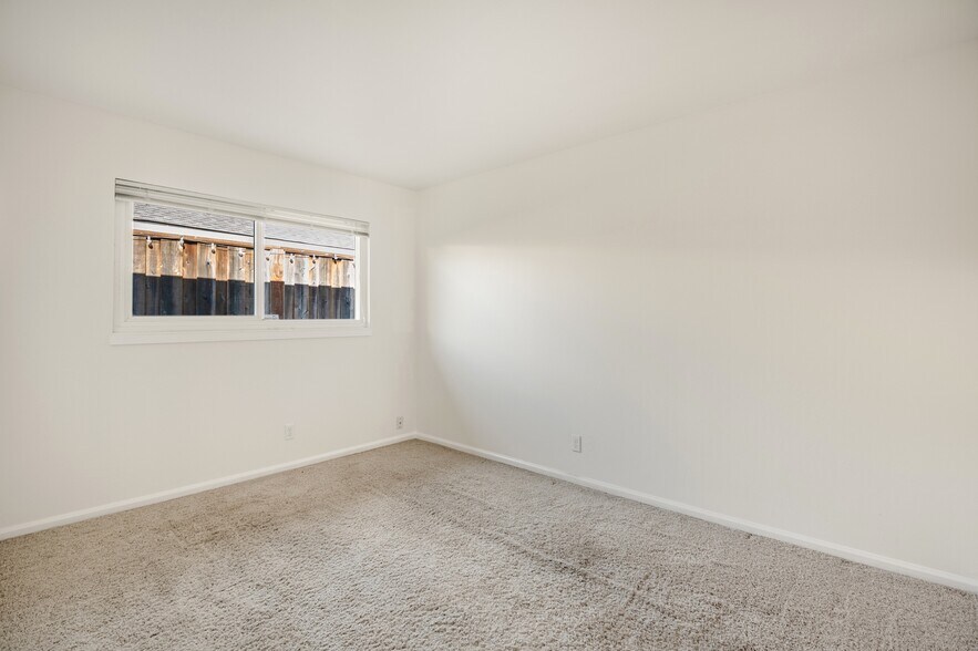 More Photos Of 1401-1403 Cary Ave, San Mateo Apartments For Sale