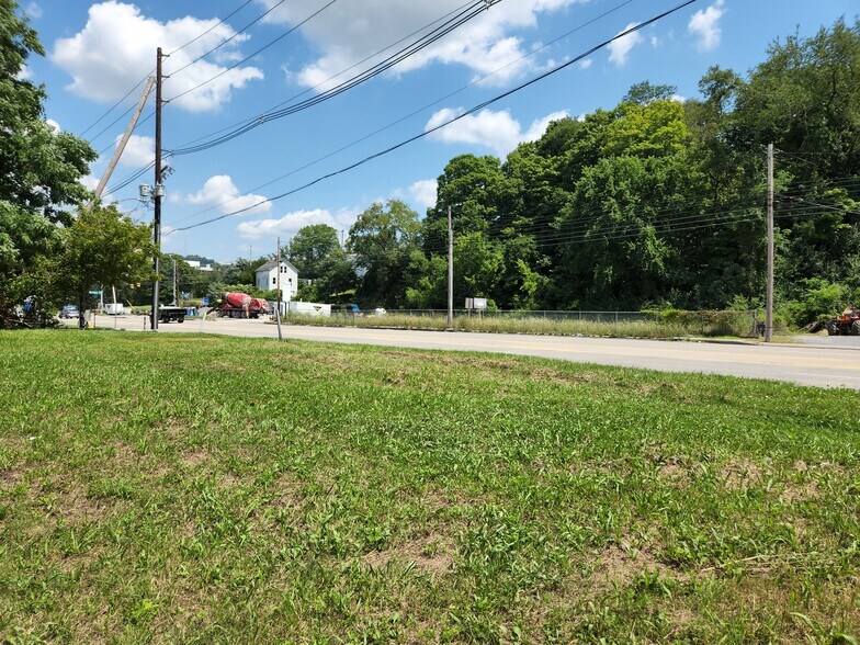 More Photos Of 145 Clay St, Morgantown Land For Sale