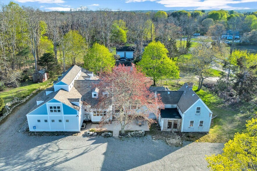 More Photos Of 1049 Main St, West Barnstable Medical For Sale