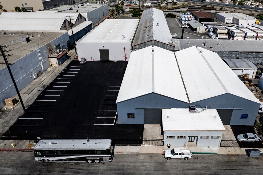 More Photos Of 748 N McKeever Ave, Azusa Warehouse For Sale