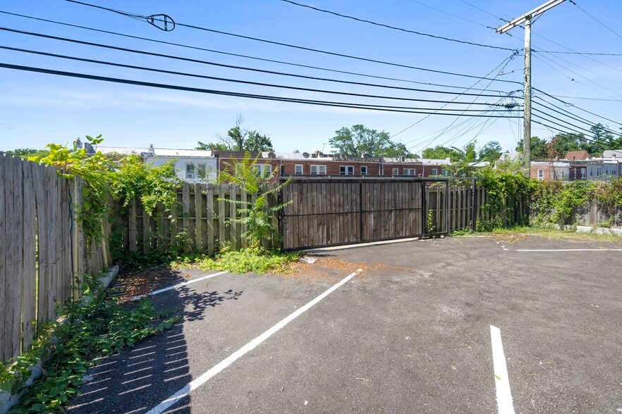 More Photos Of 2519 Liberty Heights Ave, Baltimore Apartments For Sale