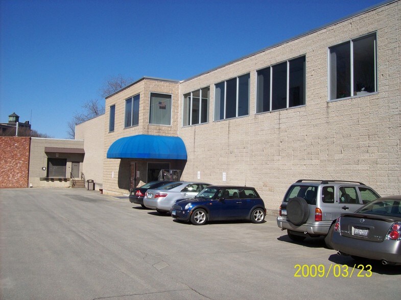 More Photos Of 131 West St, Danbury Office For Lease