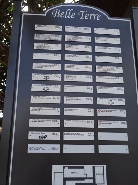 More Photos Of 7800 W Oakland Park Blvd, Sunrise Medical For Lease