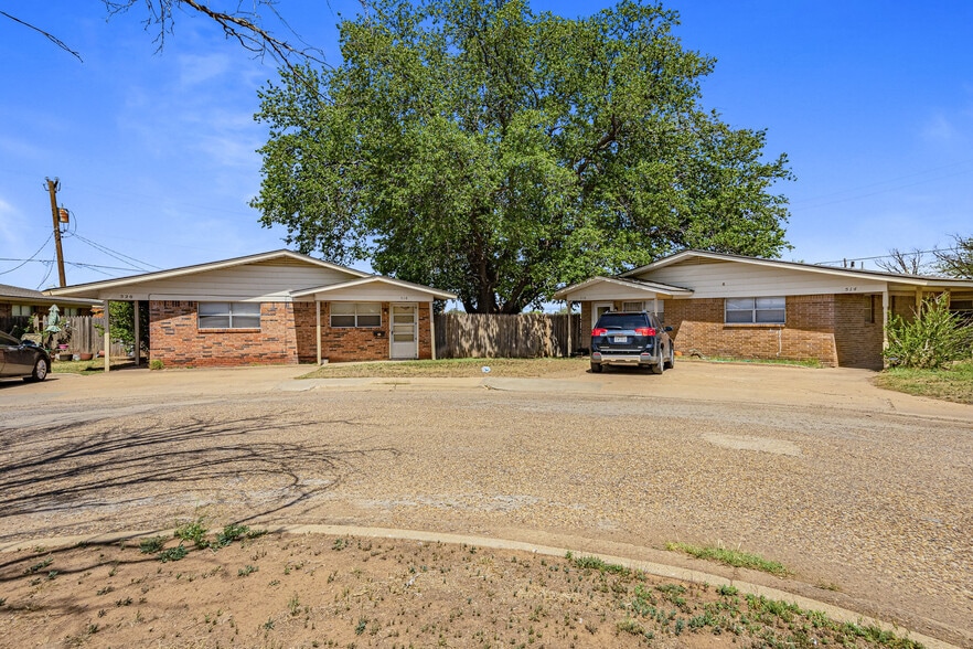 More Photos Of 501-524 Plaza Dr, Slaton Apartments For Sale