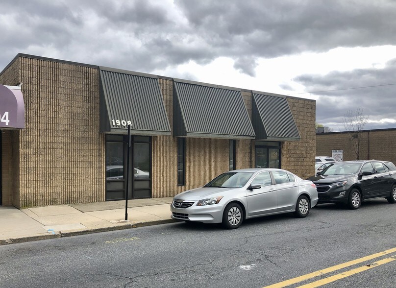 More Photos Of 1908 W Allen St, Allentown Office For Lease