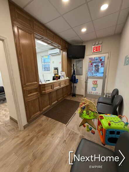 More Photos Of 805 36th Ave, Long Island City Multifamily For Sale