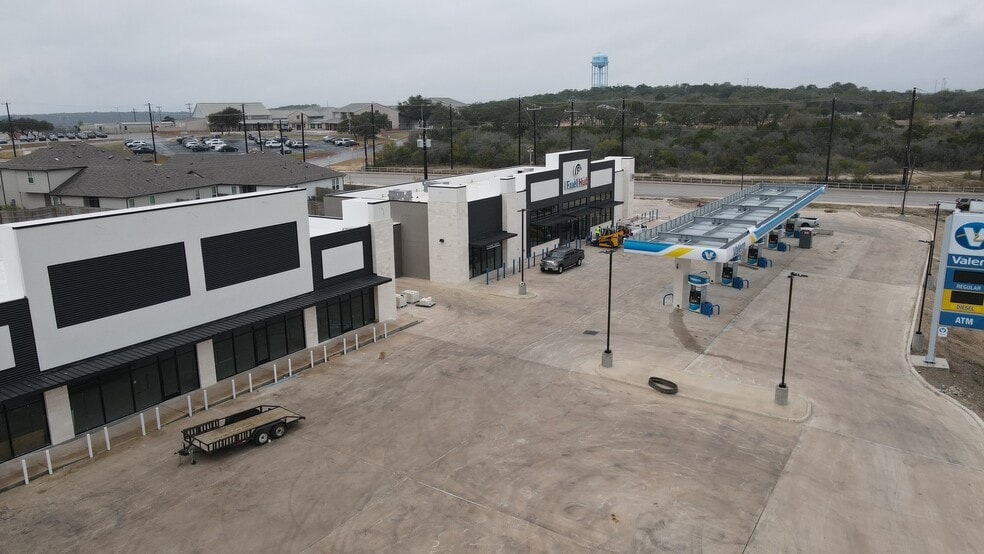 More Photos Of 15900 FM 1957 (Potranco Rd.), San Antonio Storefront Retail Office For Lease