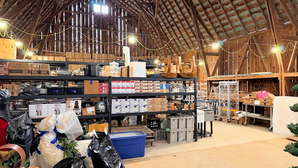 More Photos Of 3884 S Gillette Dr, Wisconsin Dells Lodge Meeting Hall For Sale