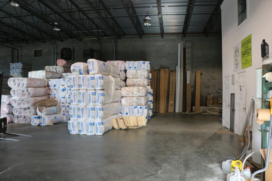 More Photos Of 1900 Morgantown Industrial Park Rd, Morgantown Warehouse For Sale