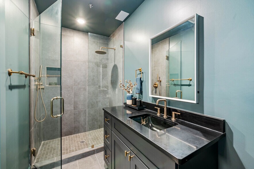 More Photos Of 7231 Stonewall Bnd, San Antonio Specialty For Sale