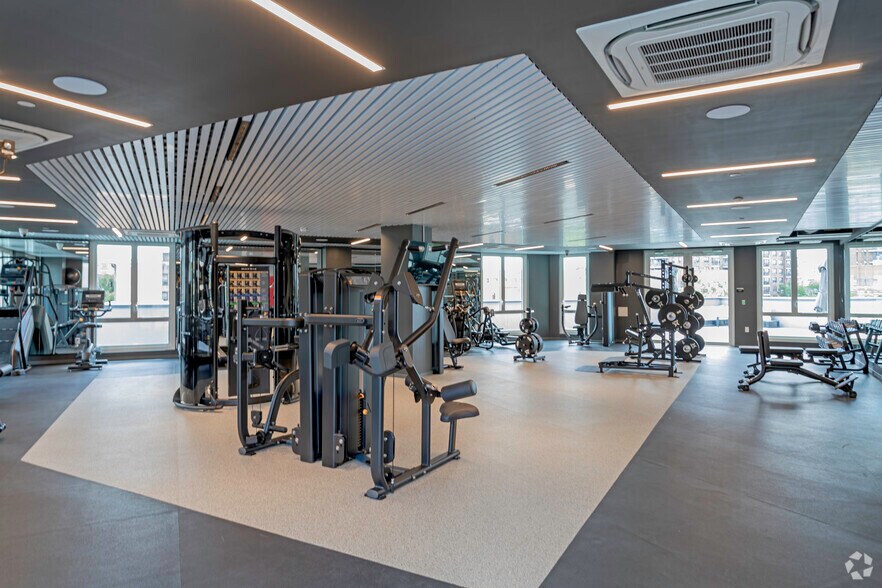 More Photos Of 4720 3rd Ave, Bronx Apartments For Lease