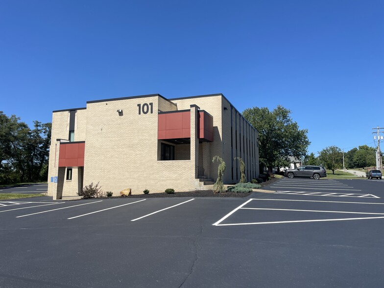 Primary Photo Of 101 Orchard Dr, Trafford Medical For Lease