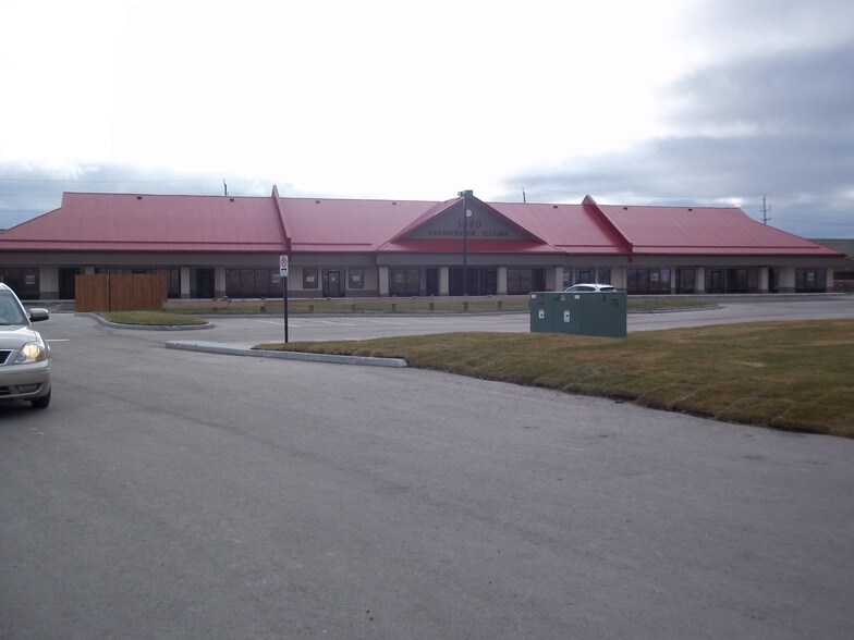 More Photos Of 1320 Concordia Ave E, Winnipeg General Retail For Lease