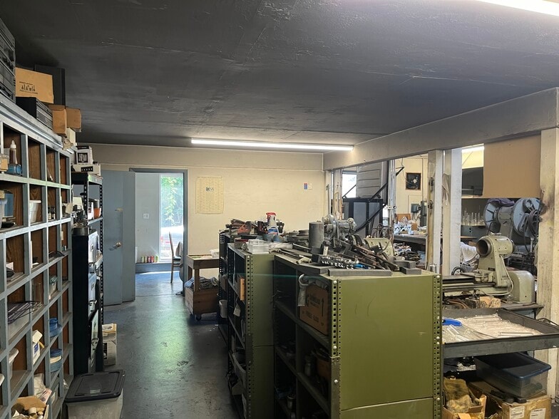 More Photos Of 1200 4th St, Berkeley Warehouse For Sale