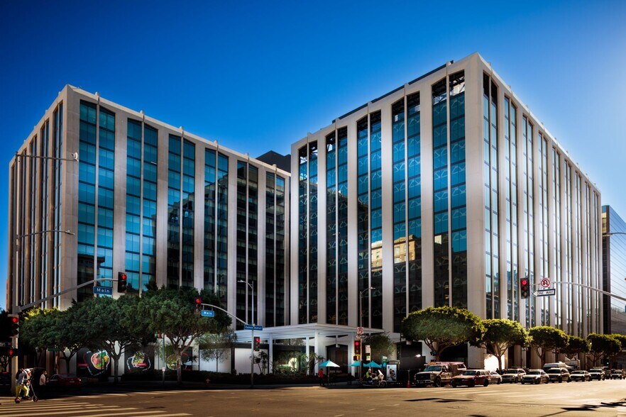 More Photos Of 110 E 9th St, Los Angeles Office For Sale