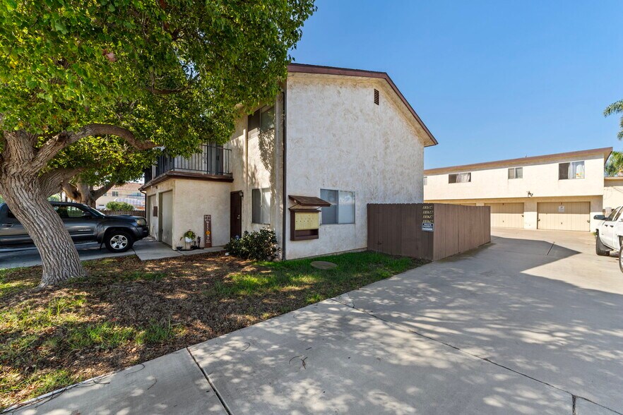 More Photos Of 1150 11th St, Imperial Beach Apartments For Sale