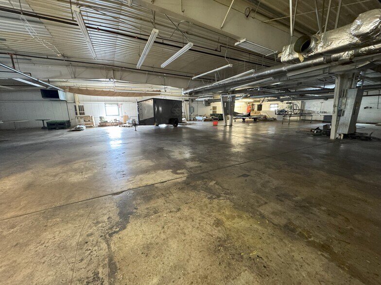 More Photos Of 100 A J Harle Dr, Galena Manufacturing For Sale