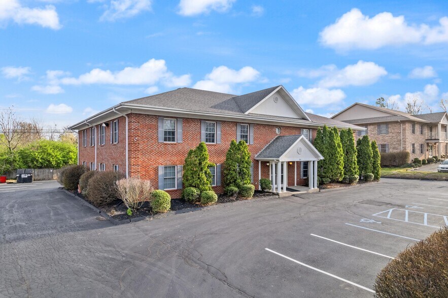 More Photos Of 103 Wind Haven Dr, Nicholasville Office For Sale