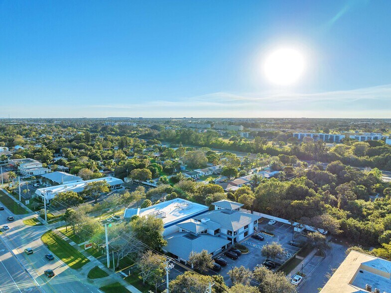 More Photos Of 6699 N Federal Hwy, Boca Raton Office For Lease