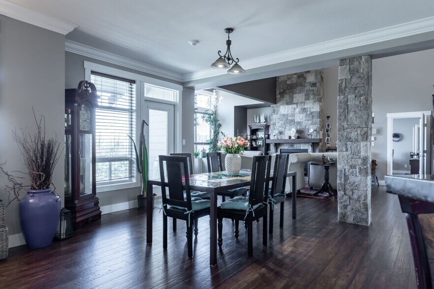 More Photos Of 2379 Chardonnay Ln, Abbotsford Hospitality For Sale