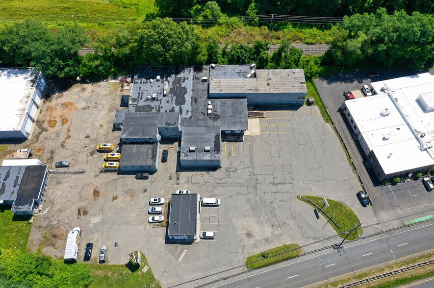 More Photos Of 1510 John Fitch Blvd, South Windsor Refrigeration Cold Storage For Lease
