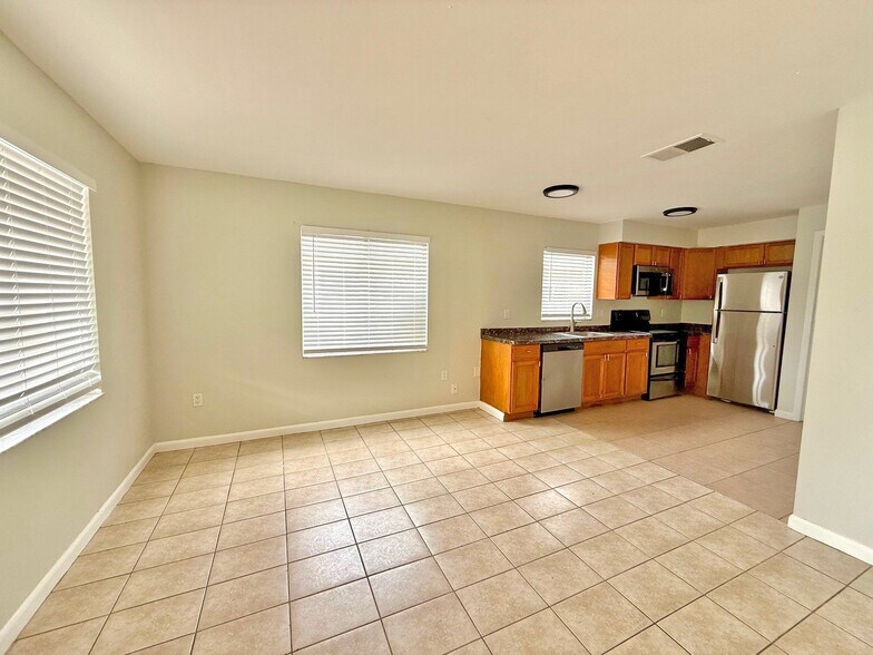 More Photos Of 1005-1009 63rd Ave W, Bradenton Apartments For Sale