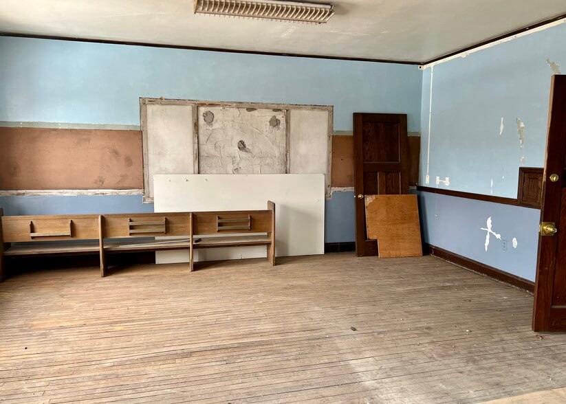 More Photos Of 710 Mulberry St, Pittsburgh Religious Facility For Sale