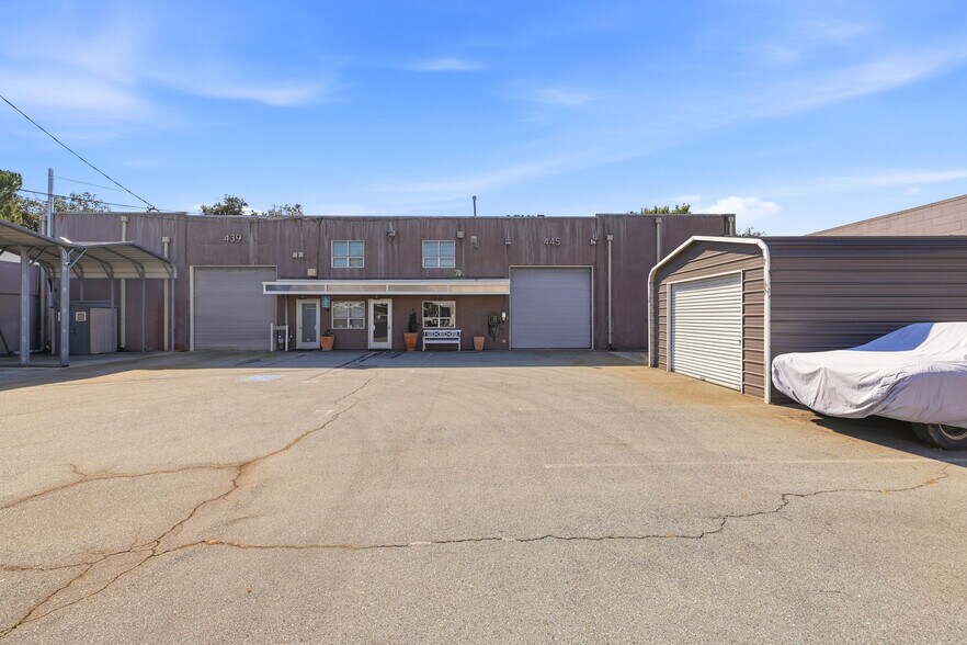 More Photos Of 447 Lambert Ave, Palo Alto Warehouse For Sale