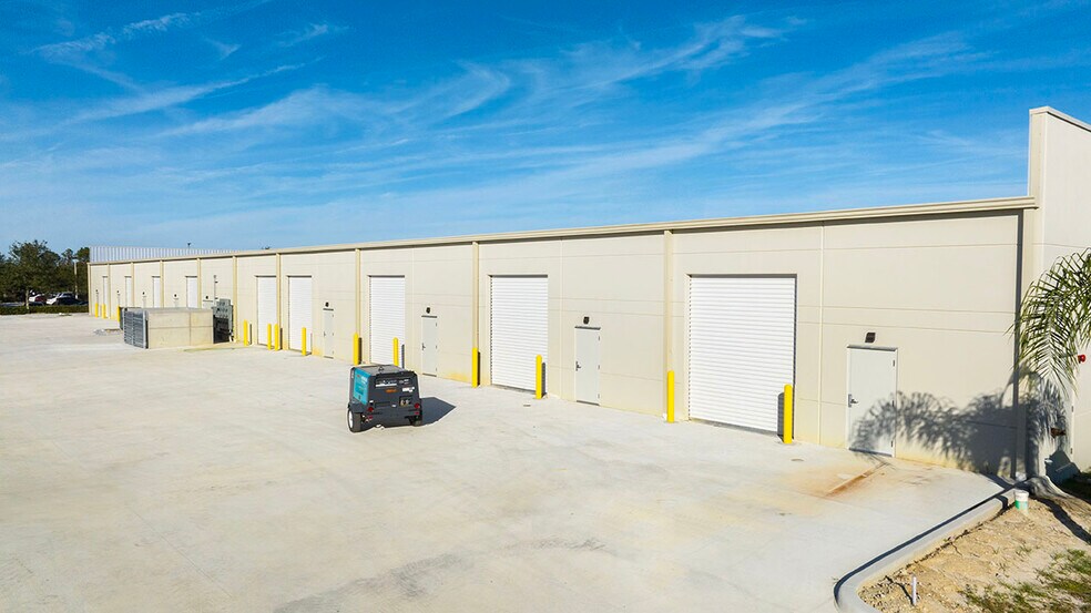 More Photos Of 375 Monroe Rd, Sanford Unknown For Lease