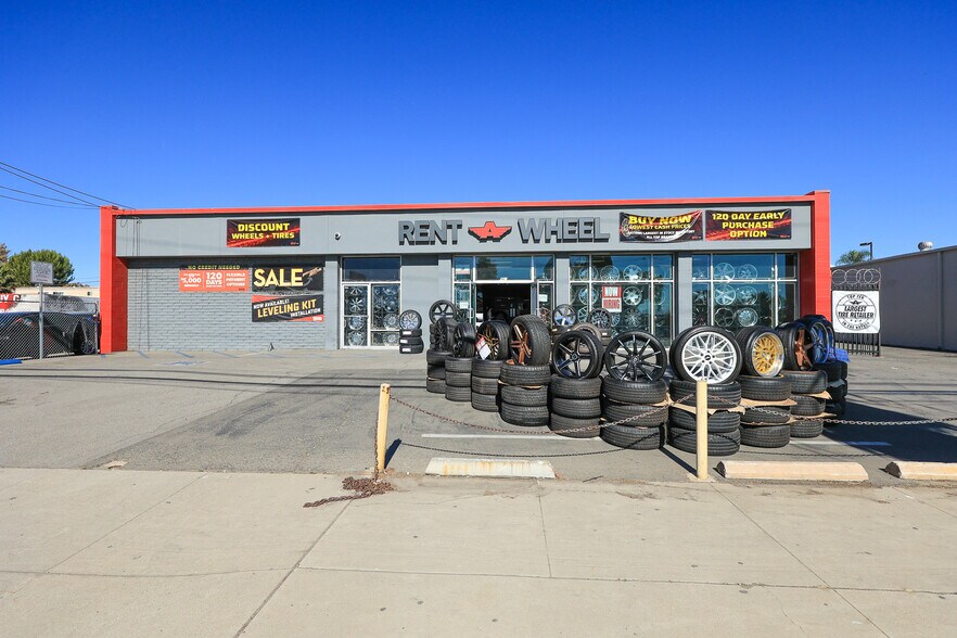 More Photos Of 960 W Holt Blvd, Ontario Freestanding For Lease