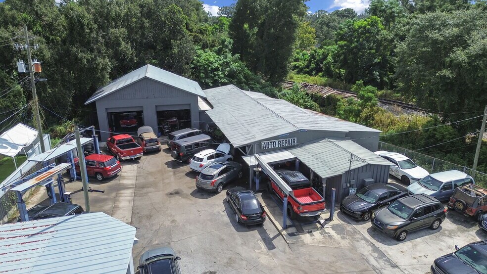 More Photos Of 1814 S Parsons Ave, Seffner Auto Dealership For Sale