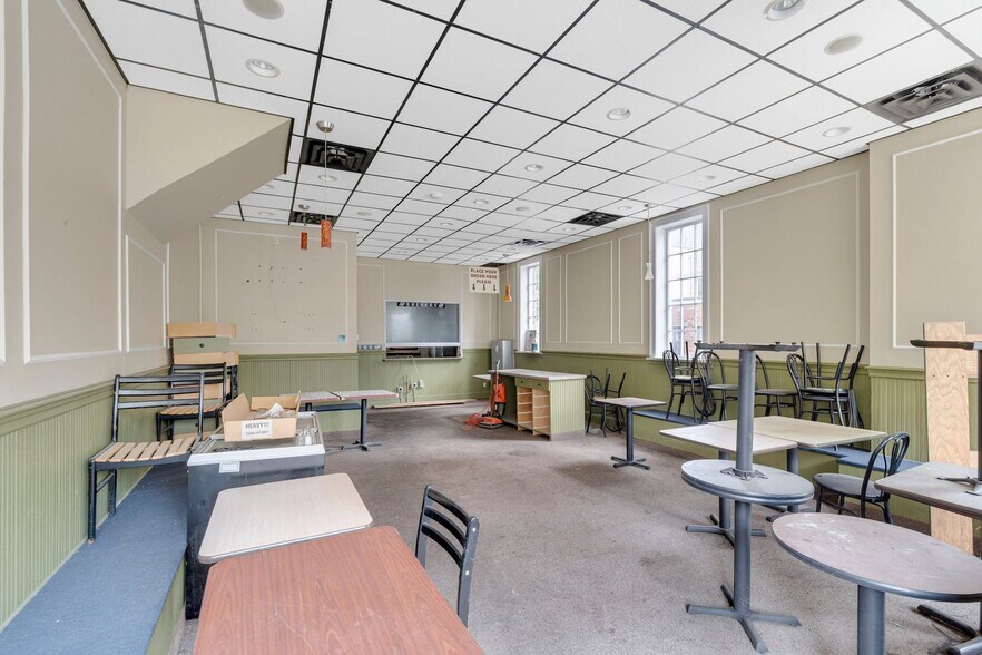 More Photos Of 746 Park Ave, Hoboken Storefront Retail Residential For Lease