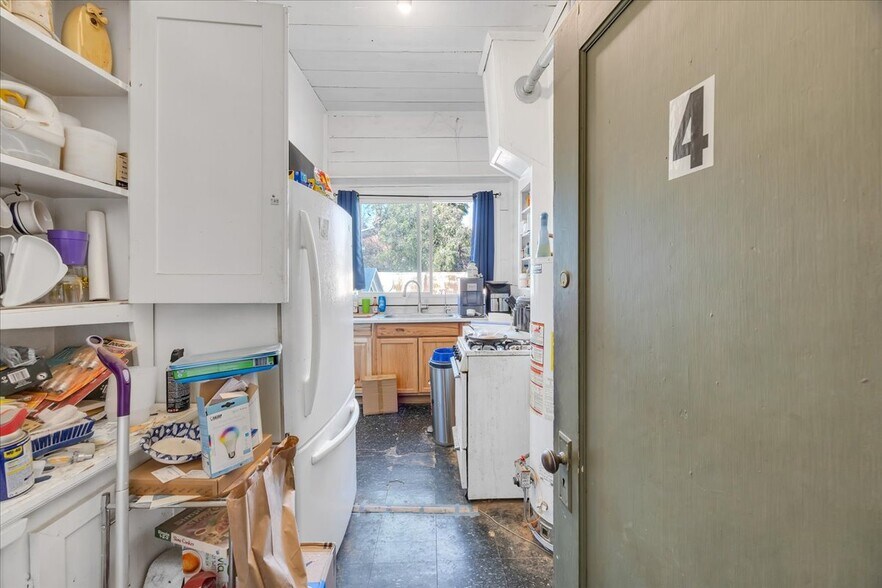 More Photos Of 134 N Washington St, Sonora Specialty For Sale