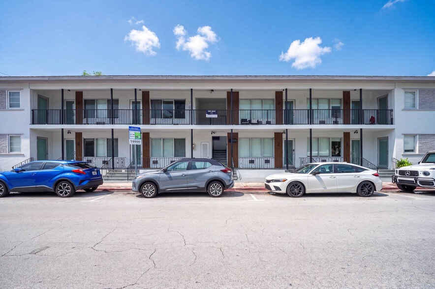More Photos Of 1535 West Ave, Miami Beach Apartments For Sale