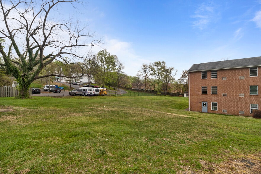 More Photos Of 5001 Backlick Rd, Annandale Religious Facility For Sale