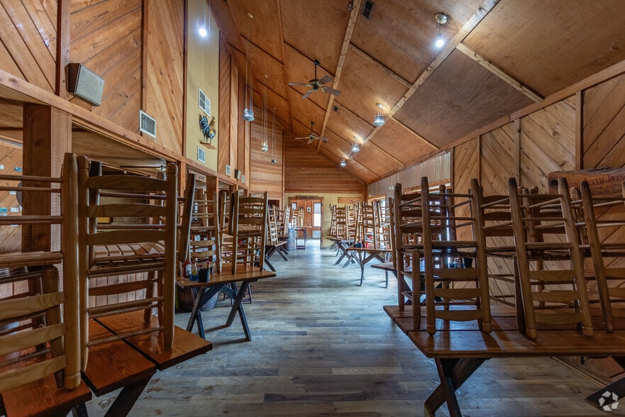 More Photos Of 2624 Music Valley Dr, Nashville Restaurant For Sale