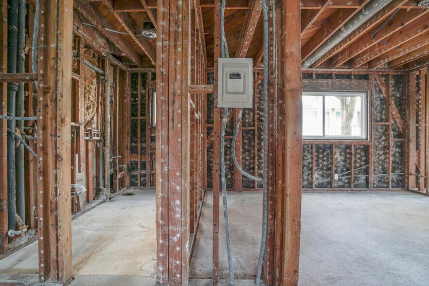 More Photos Of 16 38th Pl, Long Beach Apartments For Sale