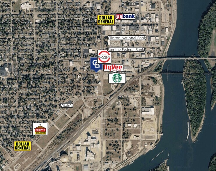 More Photos Of 806 S 4th St, Clinton Drugstore For Sale
